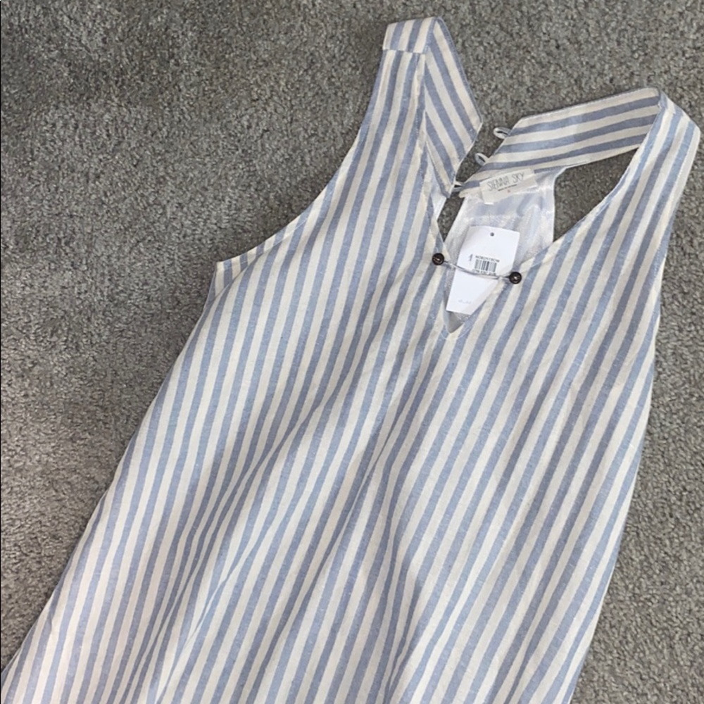 Sienna sky dress never worn!!!